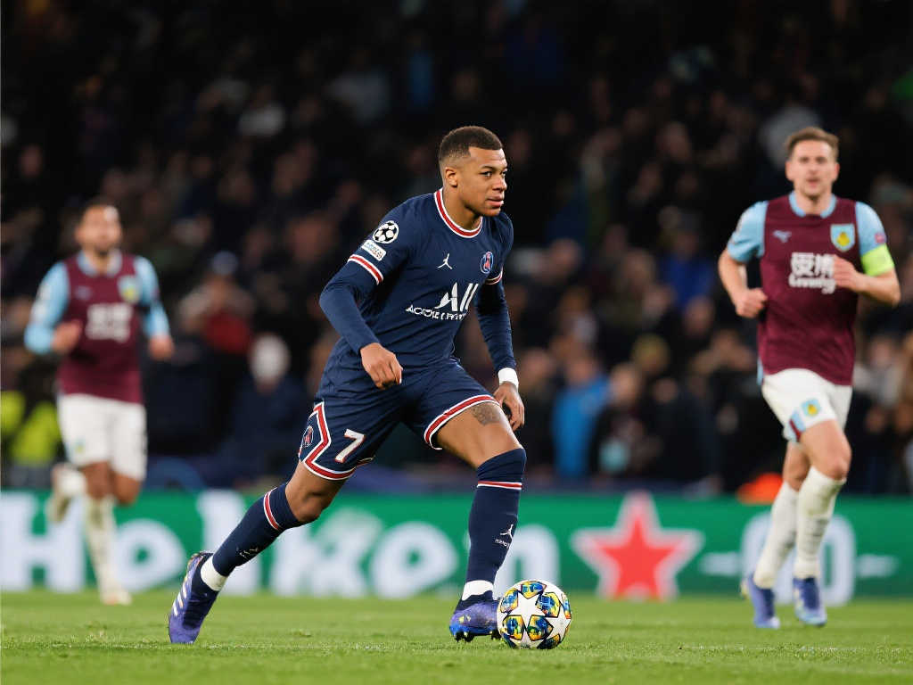 更是对城市 更是对城市